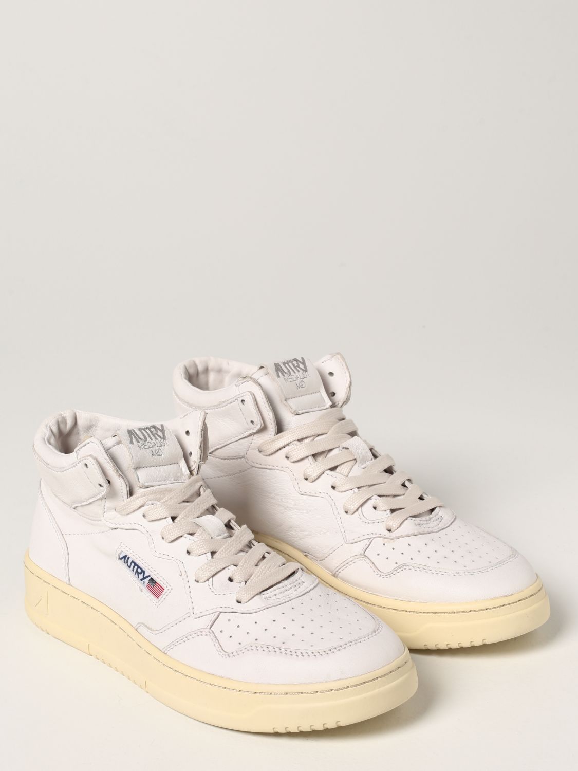 Giày sneaker High – top